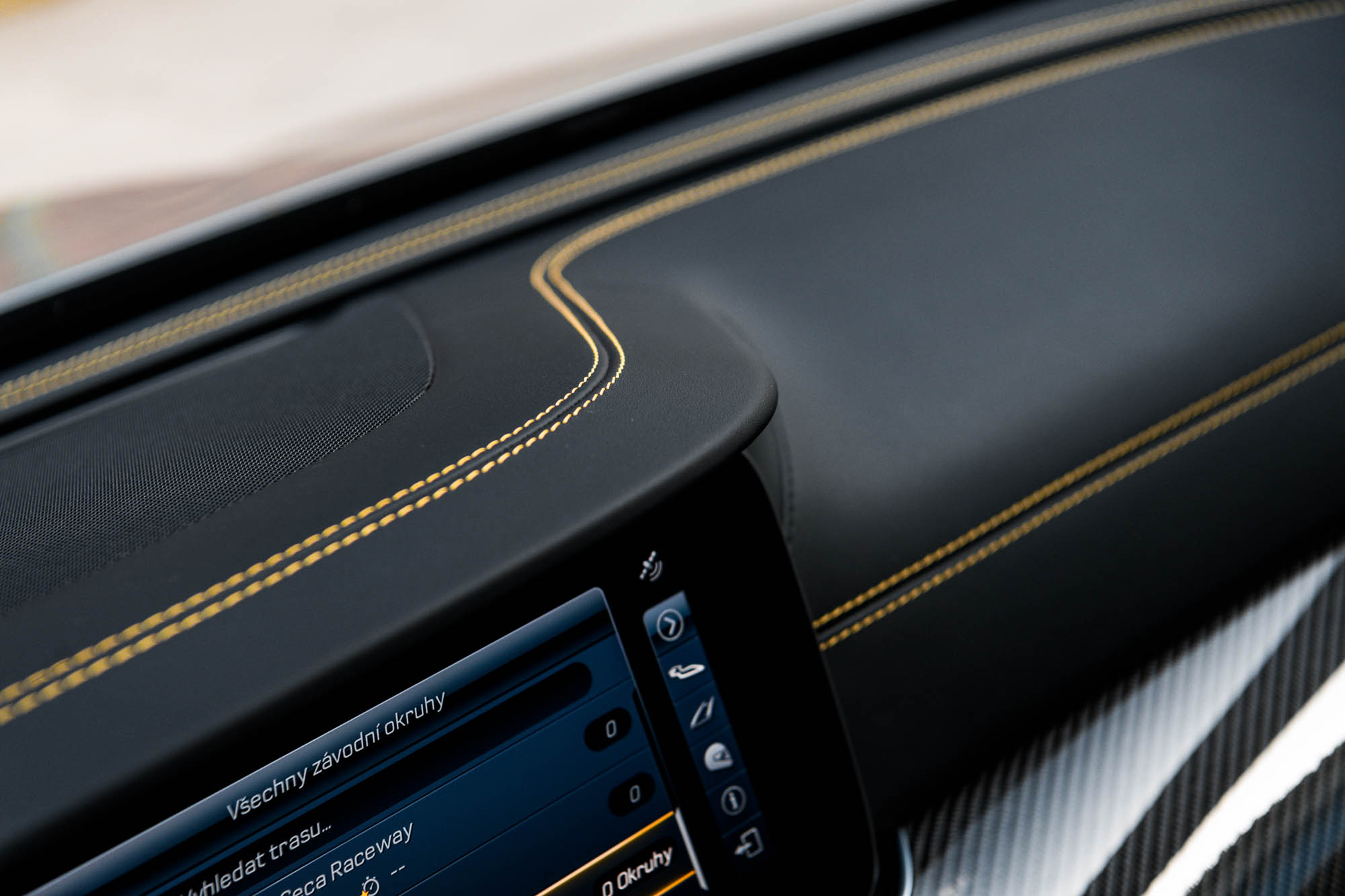 Mercedes-Benz E 63 AMG S — interior