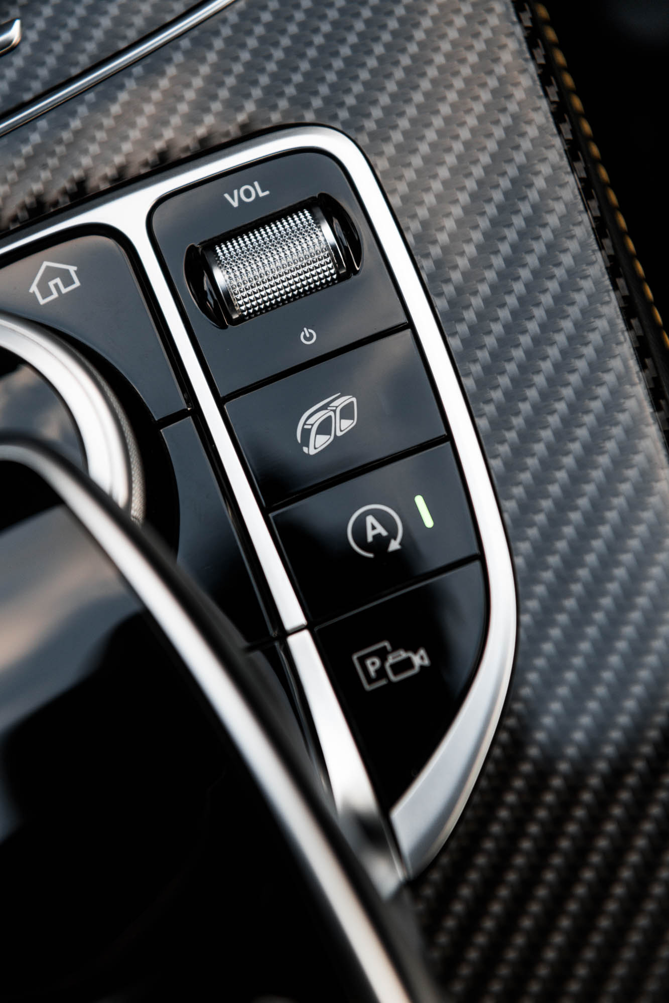 Mercedes-Benz E 63 AMG S — interior